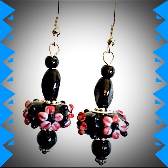 Earrings-Lampwork Black/Pink/Gold - Picture 3 of 4
